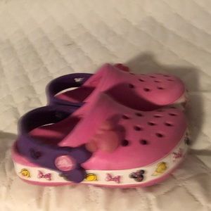 Disney crocs toddler size 6